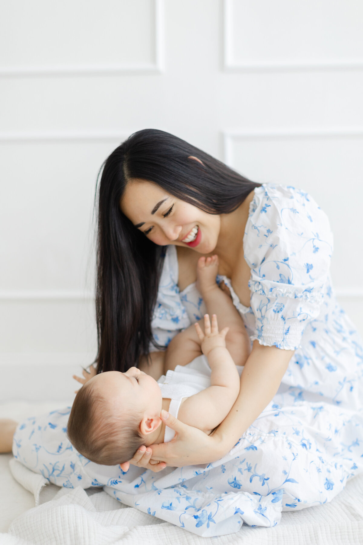 Philadelphia baby milestone portraits - 12