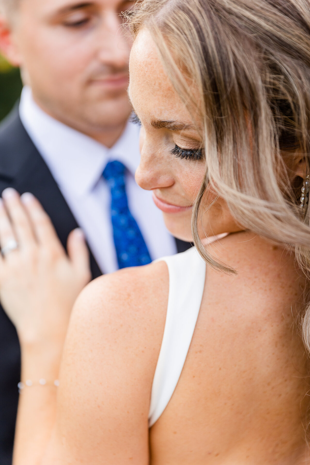 Kyle & Katie wedding sneak peeks. Bella Faith Photography 73