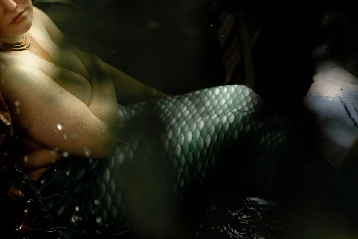 indiana Fantasy boudoir & erotica photography _ Alexis Mermaid-03