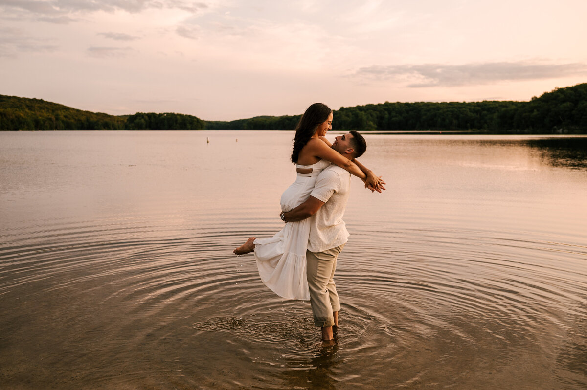 198-Wawayanda-State-Park-New-Jersey-Engagement-AV
