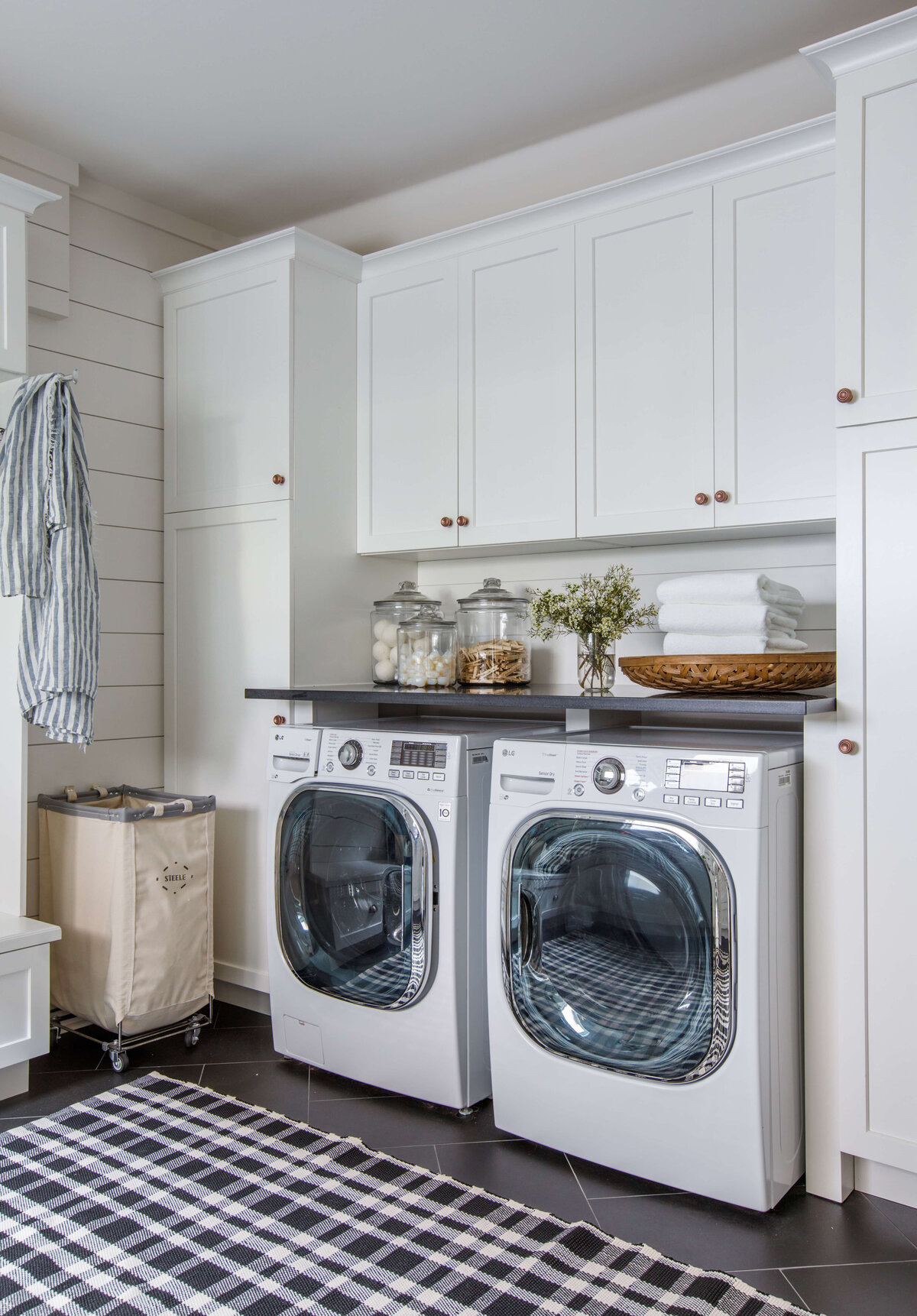 Long Point Amelia Island Lola Interiors Laundry Room