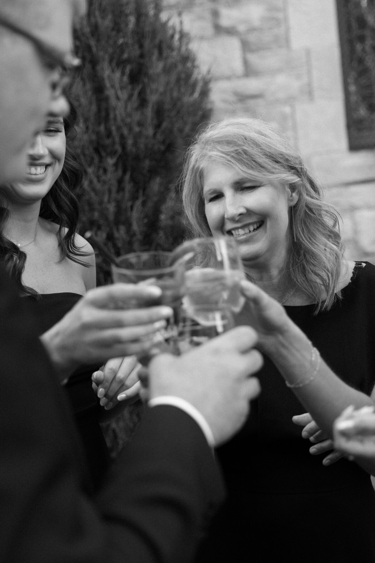 Emma + Joey Wedding Cocktail Hour-Mariah Jones Photography-51
