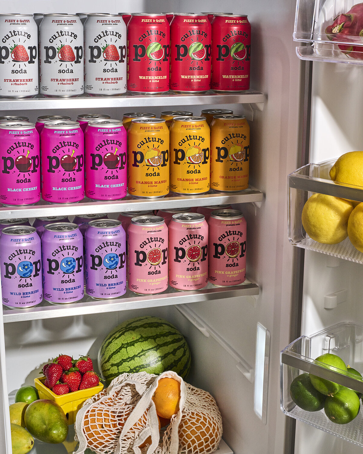 los-angeles-beverage-photographer-lindsay-kreighbaum-culture-pop-lifestyle-summer-campaign-canned-prebiotic-soda-5