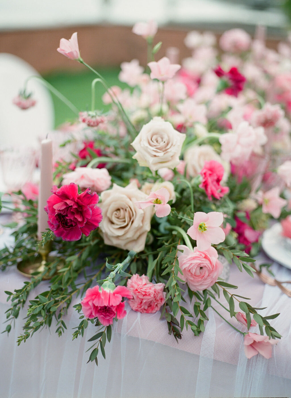 Lake Como pink wedding inspired by Dior Veronique Lorre wedding designer and florist27