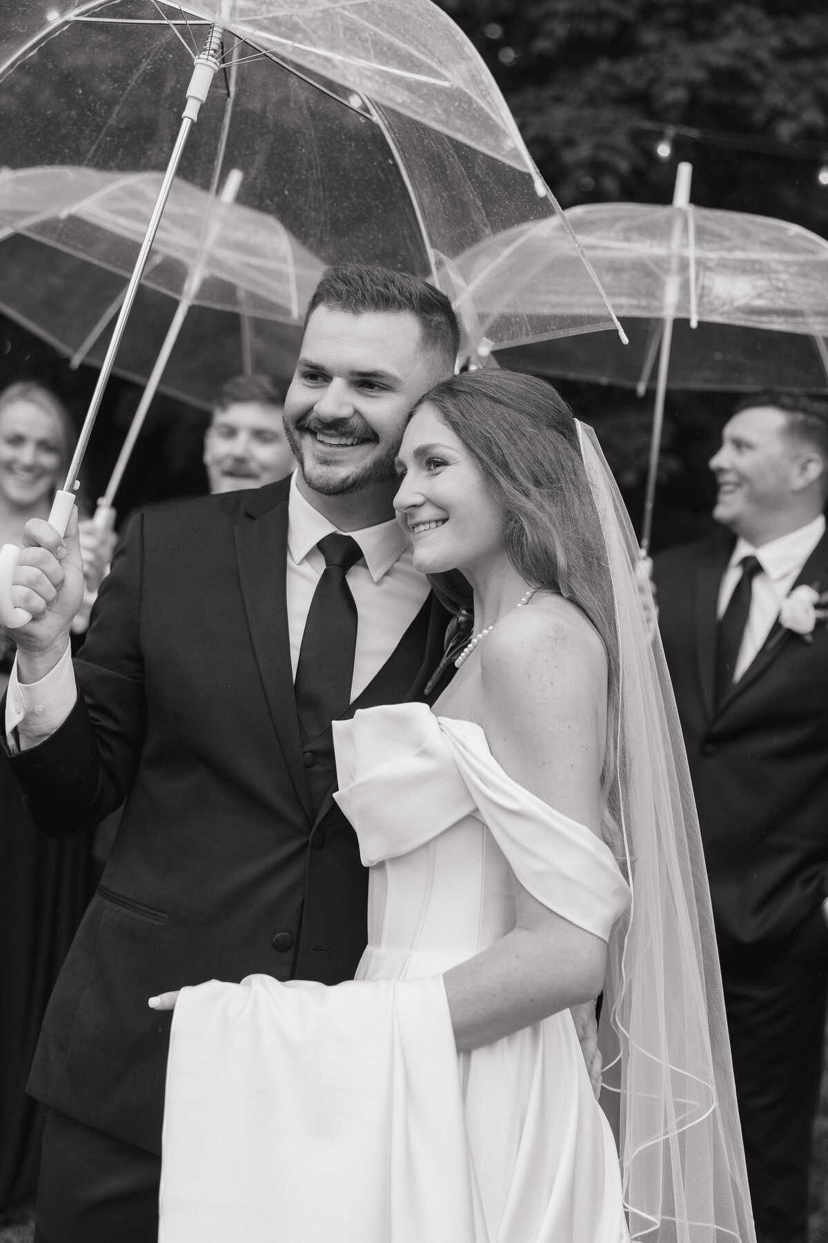 Black and white Indianapolis candid wedding photo