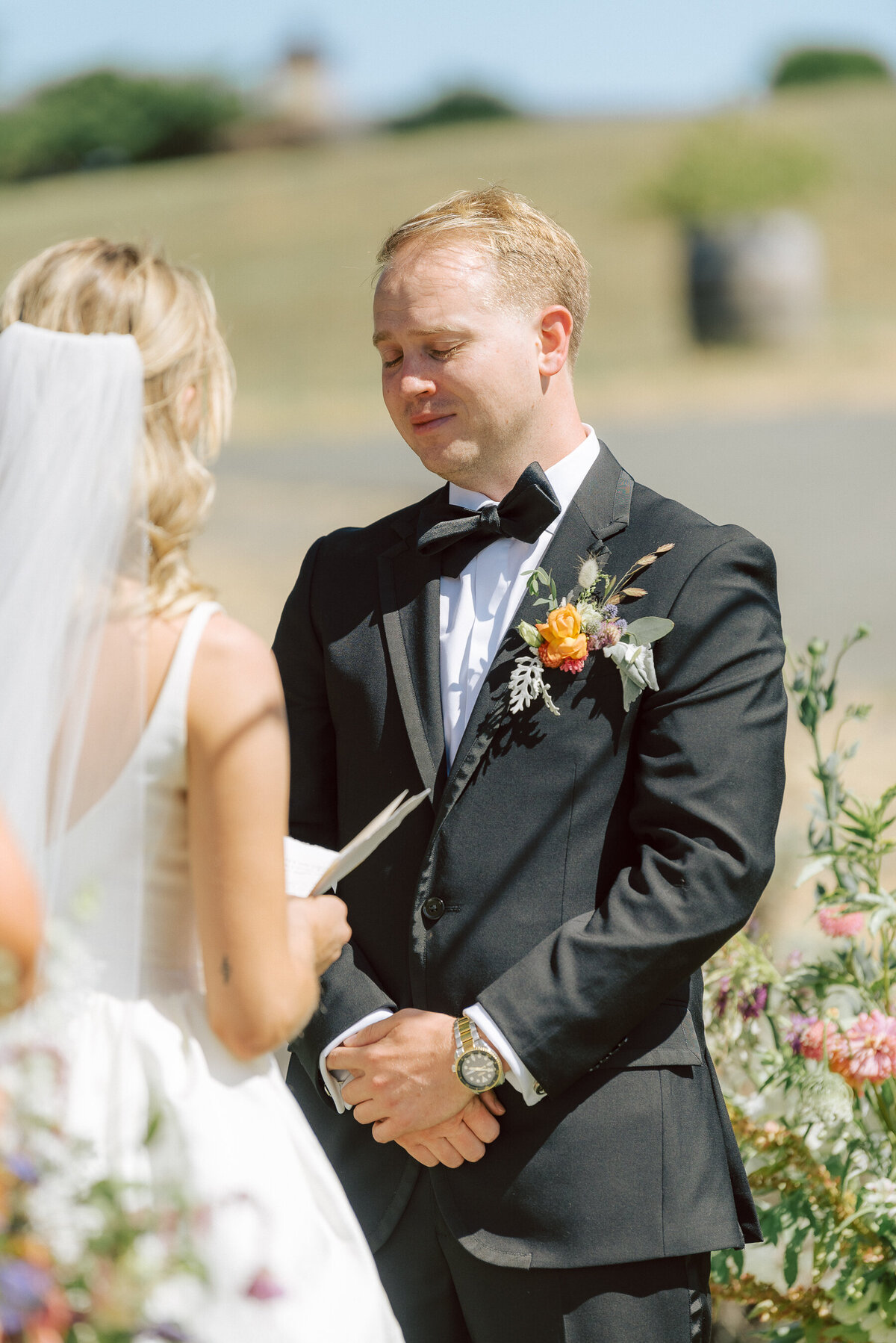 0057_gretchen_gause_photo_healdsburg_wedding_arista_winery_ceremony_blue_sky_2024-
