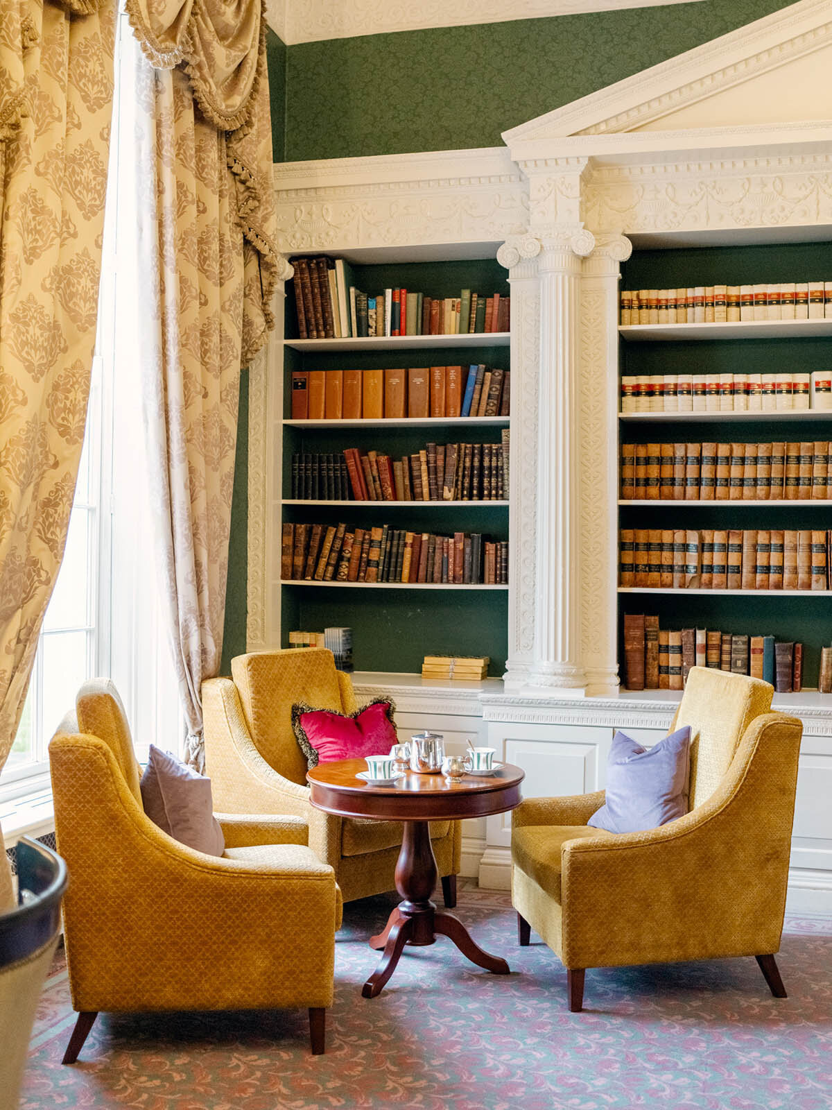 Michelle Norwood Living - Luxury Travel Inspiration - KClub Ireland - Ashley_Ludaescher_Engage_Ireland-1007