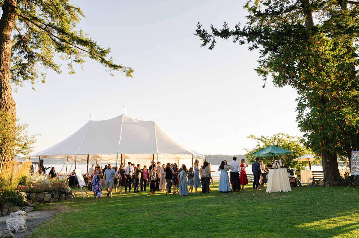 Hope-Island-Beach-Club-Wedding-LaConner_Caylie-Mash-Photography_623