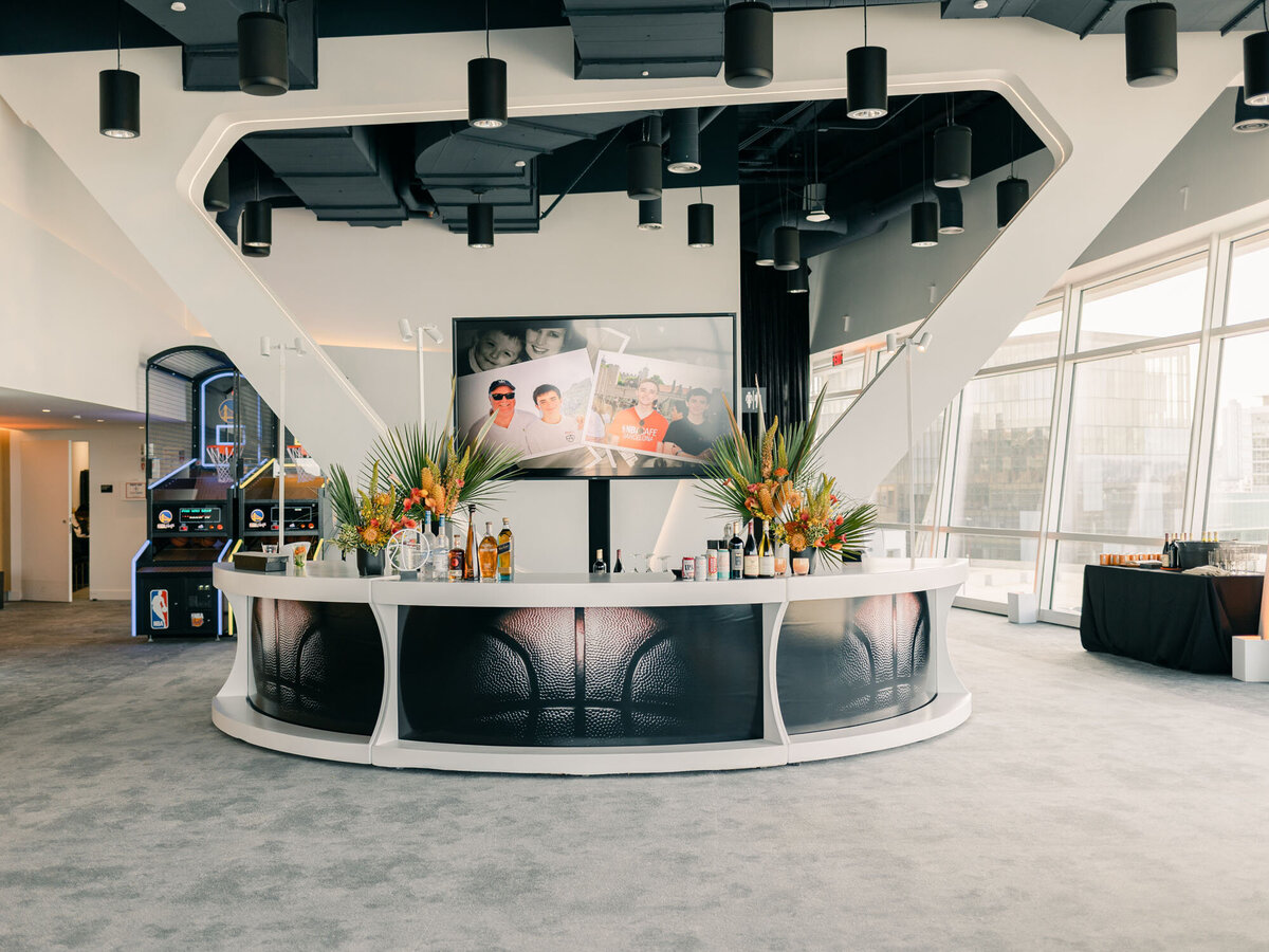 event-floral-studio-and-design-by-wallflower-san-francisco-ChristianGraduationParty-015 (1)