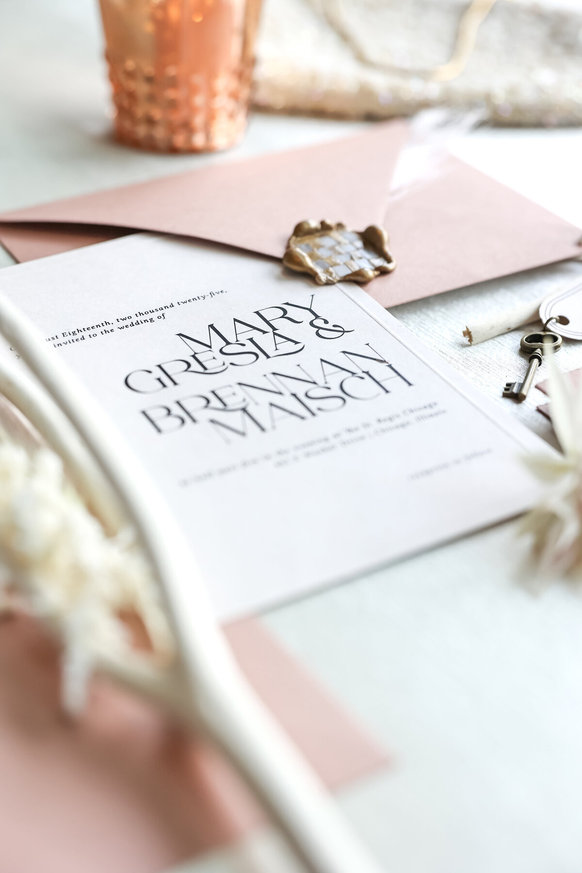 Detroit-Michigan wedding photographer. Kai Davis Photography
