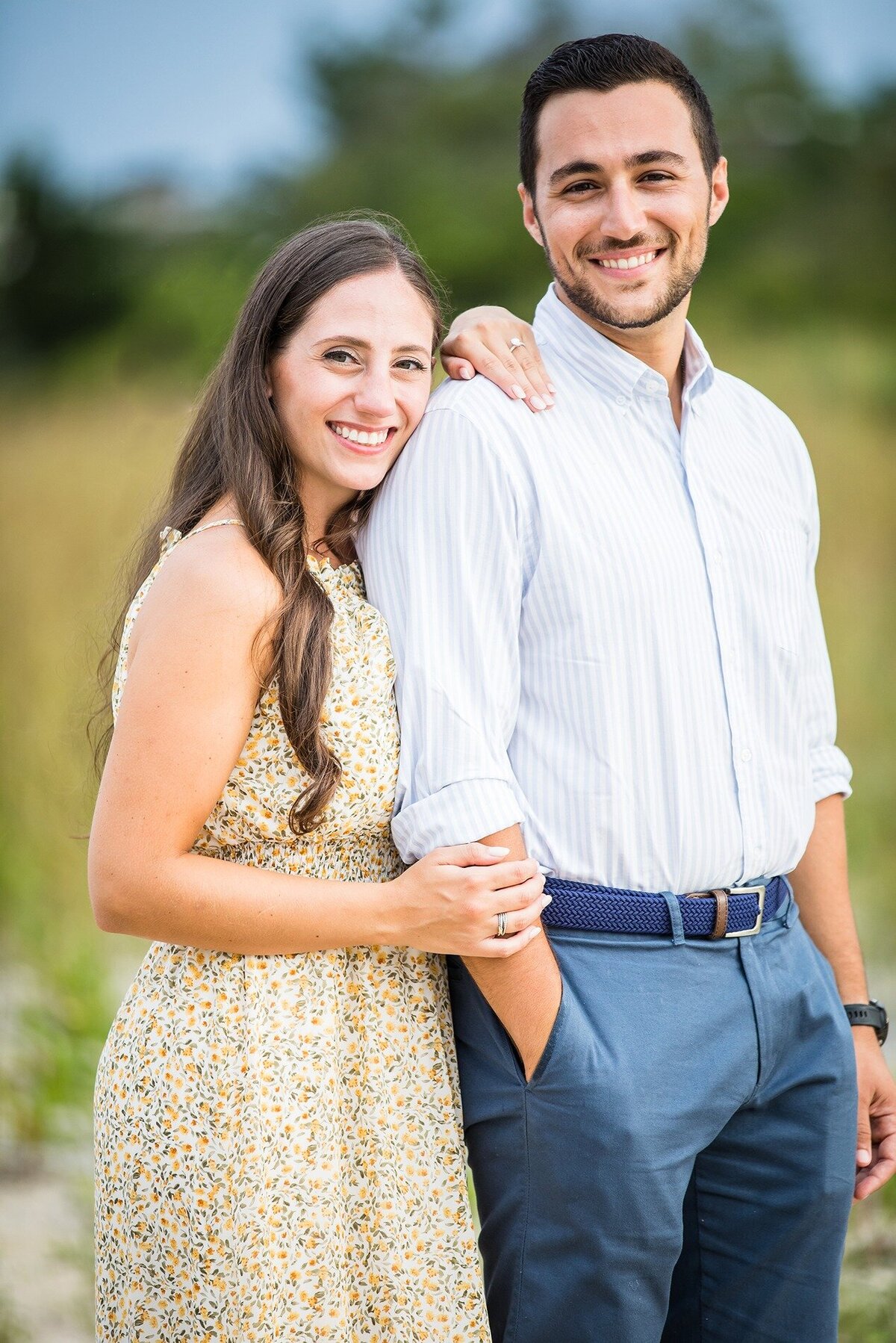 new-jersey-engaged-couple-smiling