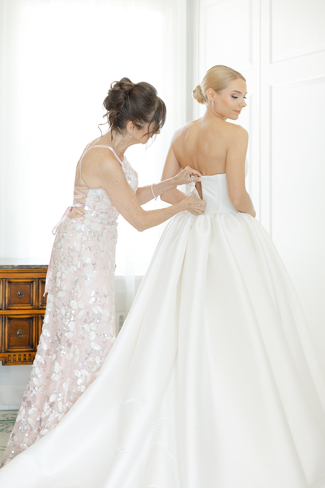 Hailey&AnthonySneaks-31