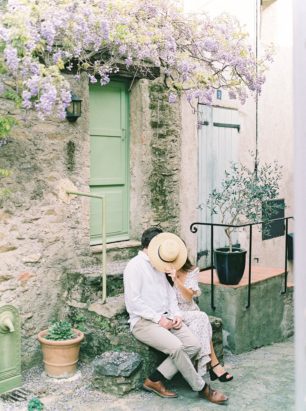 French-Riviera-french-village-wedding-anniversary-couple-session-junophoto-009