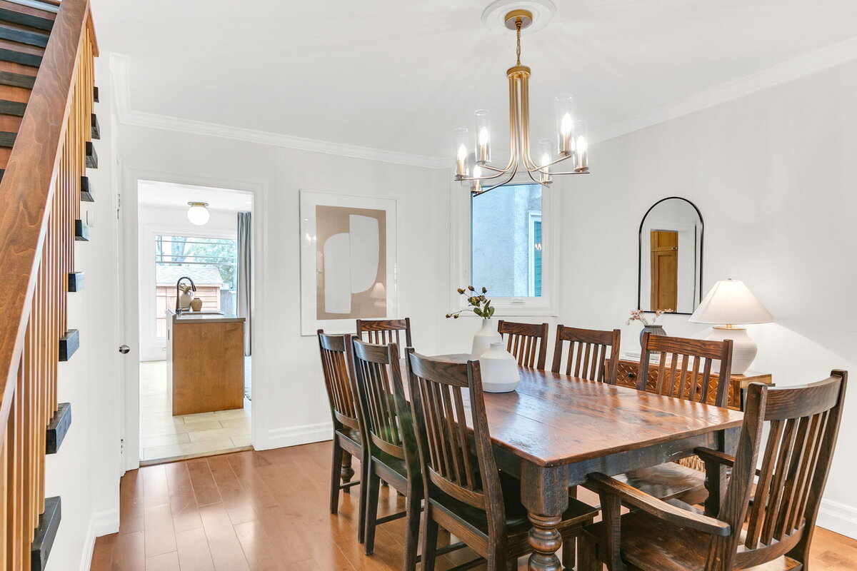 15-web-or-mls-12_001_Dining Room
