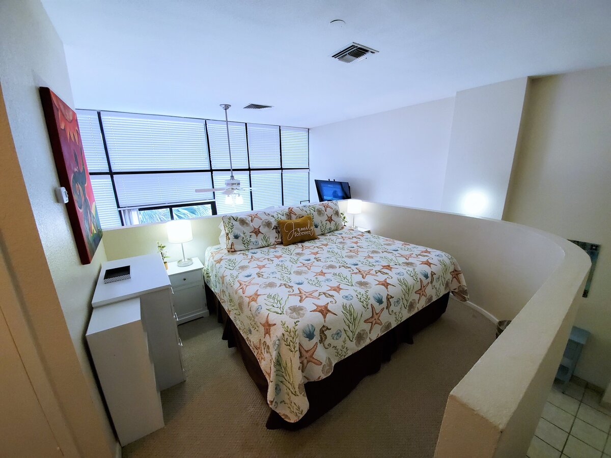 212-Bedroom Loft WEB