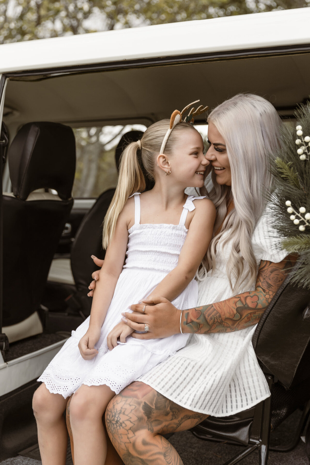 Blury Photography - Christmas - Mini  Photography - Sessions - Brisbane - Christmas Photos - Near Me - Affordable 4