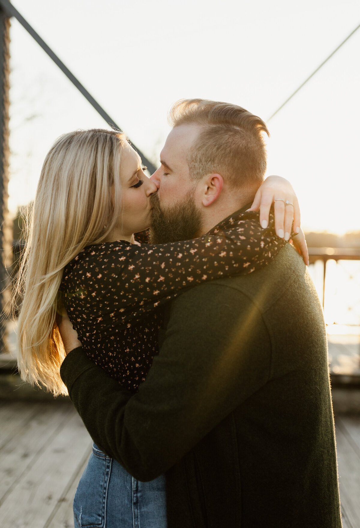 meg-thompson-photography-the-landing-fort-wayne-engagement-session-hannah-joe-16