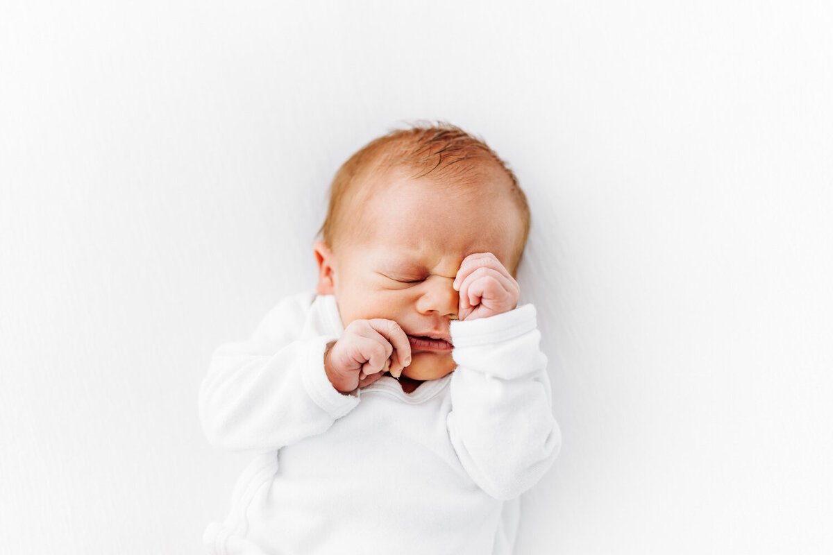Newbornshoot_in_de_studio_Tine_Storms_Photography-40