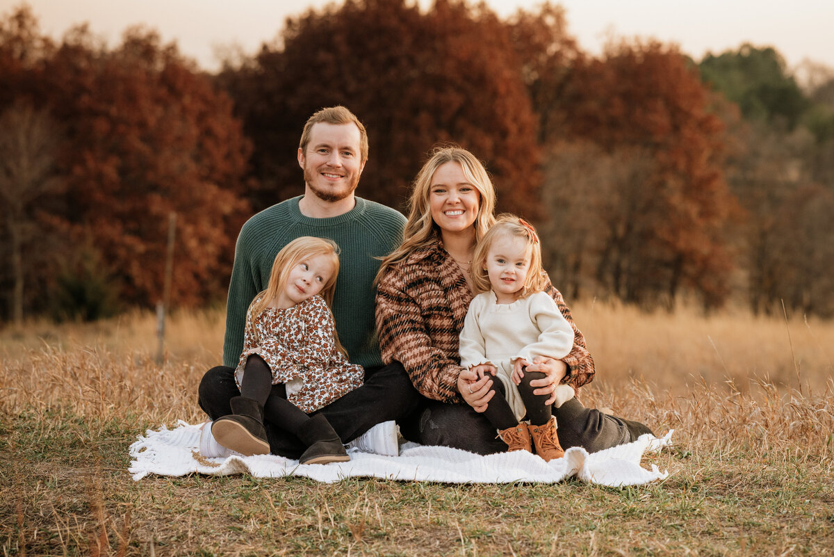 Logue Family 2023 Joey Winn Portrait Studio (17)