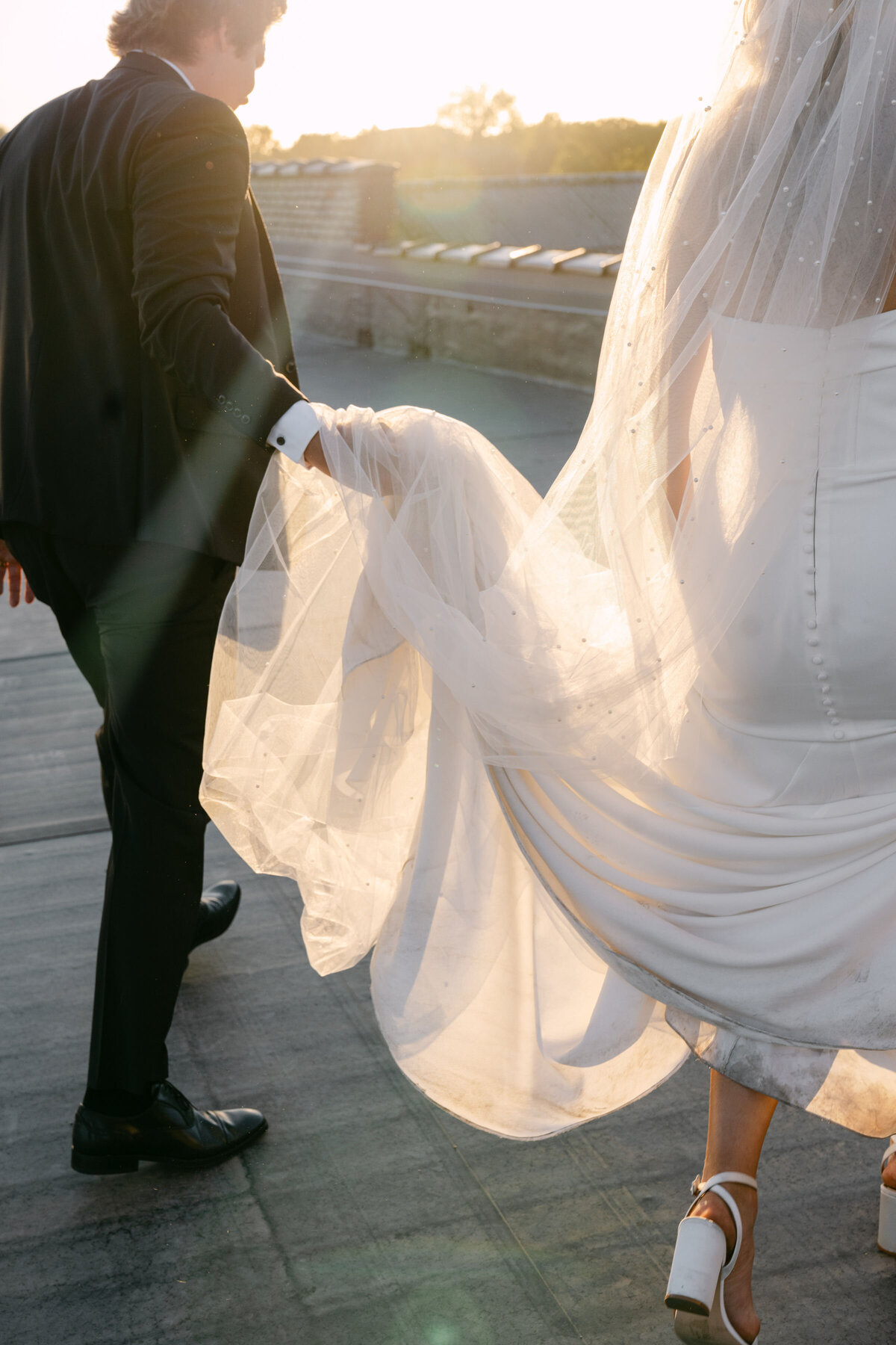 Kendal+Jared_HarvesterSquareWedding_TonyaHjortPhotography-803