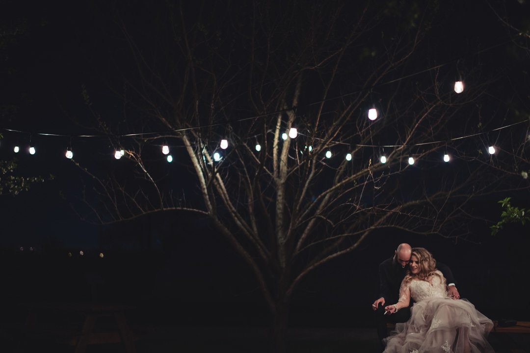 illinois-heritage-prairie-farm-wedding-michelle-chris-886