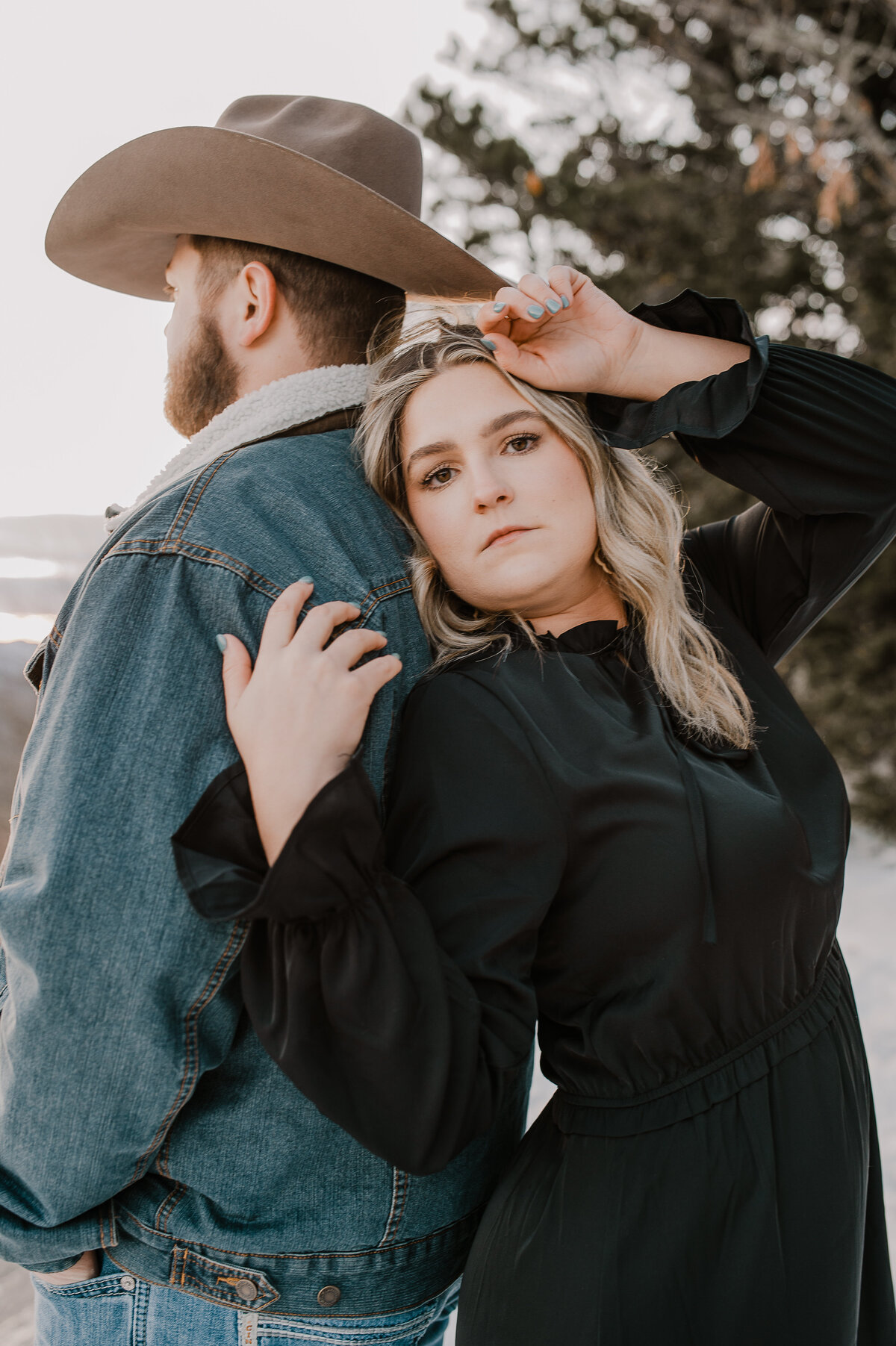 amber_cole_boone_engagement_session_Melody_Strider_Photography-6332