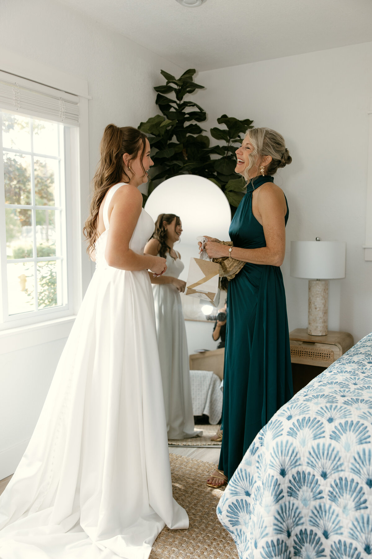 Abigail Anne Photography Colorado and Chicago Wedding and Couples Photographer — Portfolio Featured Story — Addy and Peter's Wedding 43