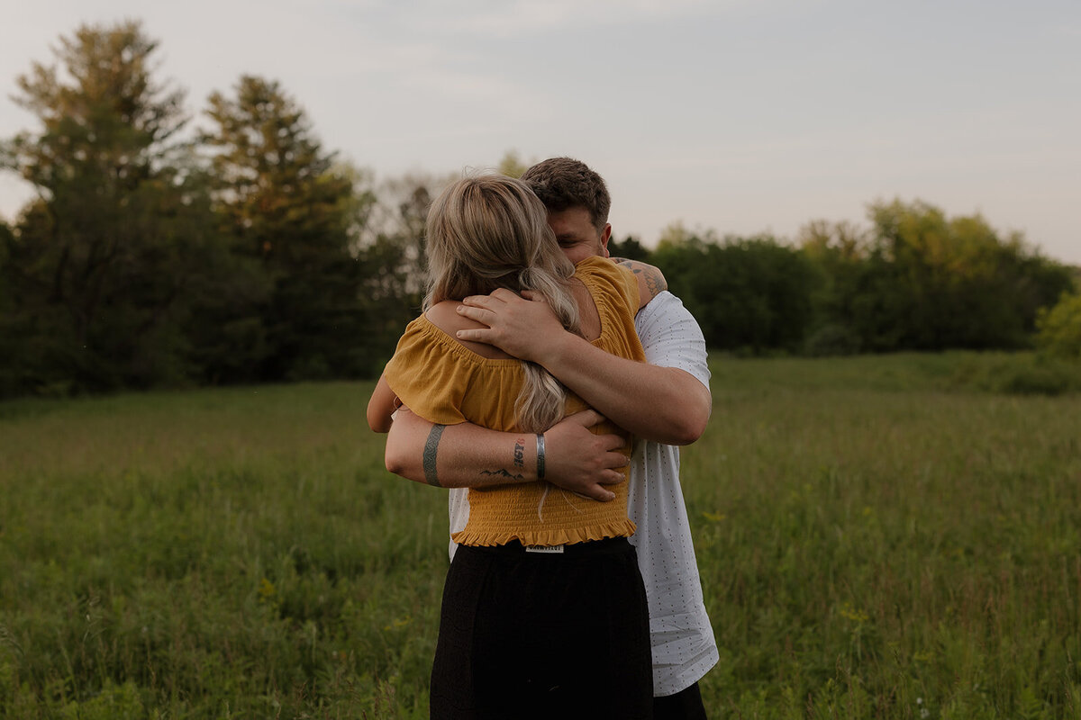 scott-county-state-park-engagement-Kaitlin-steven-sunset-9