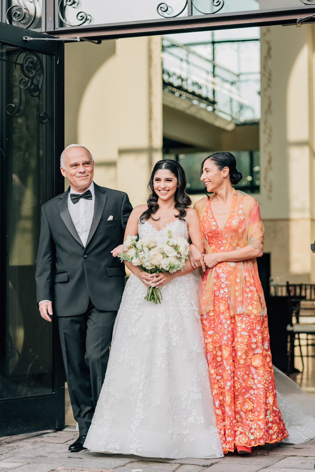 Bell Tower on 34th Wedding Houston Photographer @mv_xoxo (29)