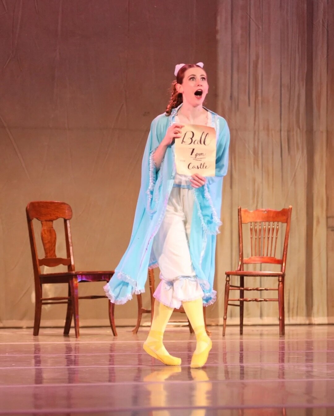 Cinderella Step Sister Aurinko_Ballet