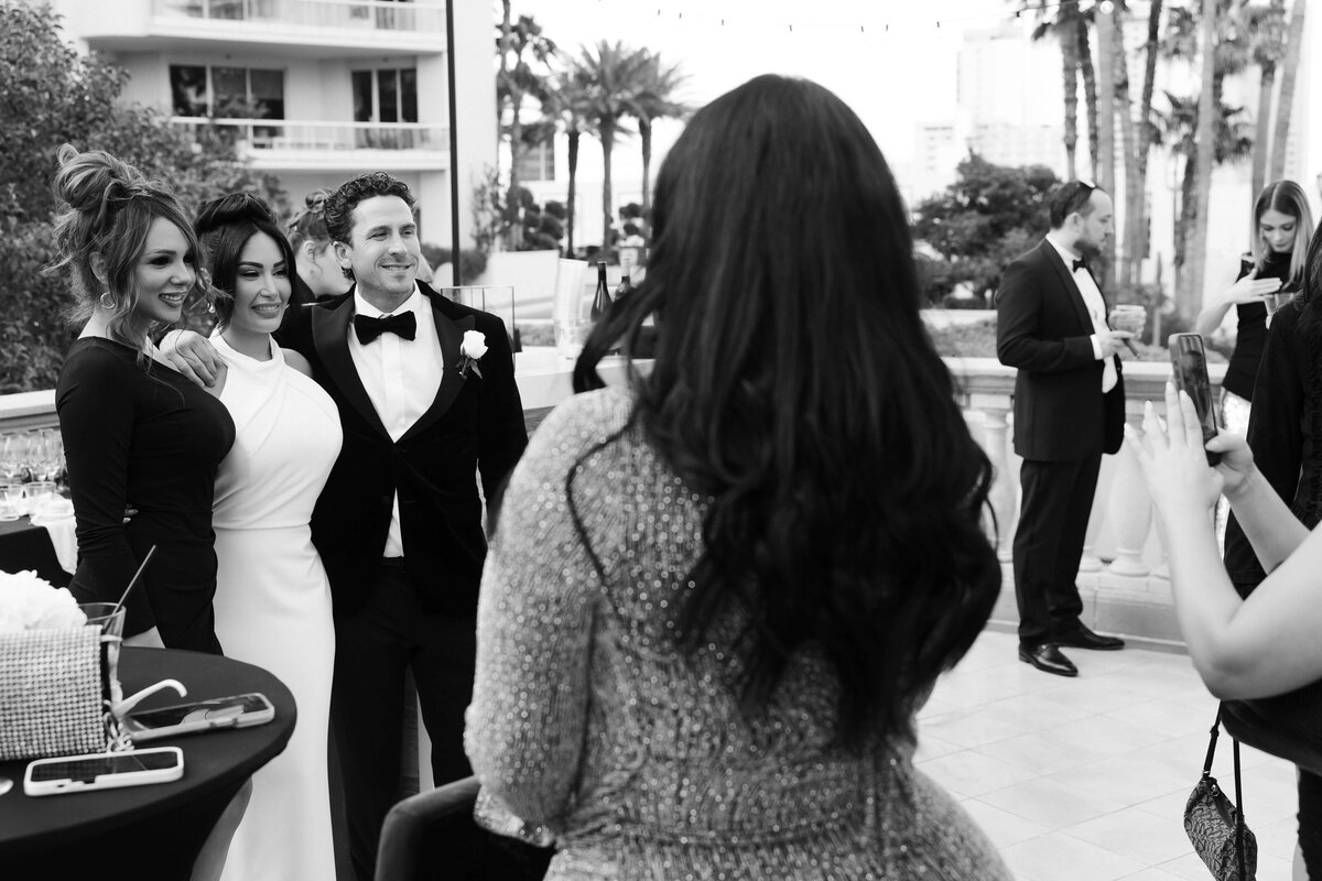 92riskyexposure_andrea-george_las-vegas-elopement-photography