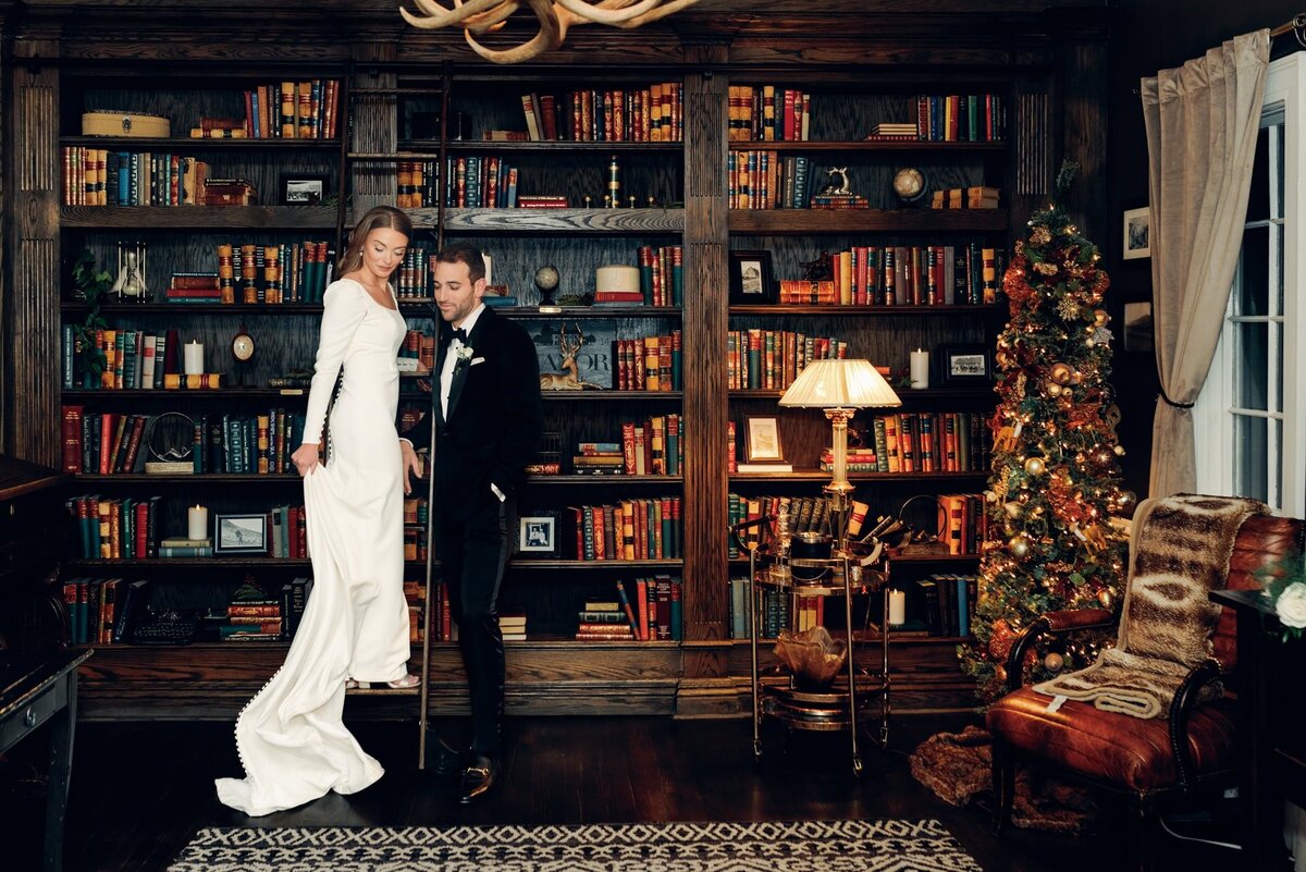 Rocky mountains wedding at The Manor House in Colorado