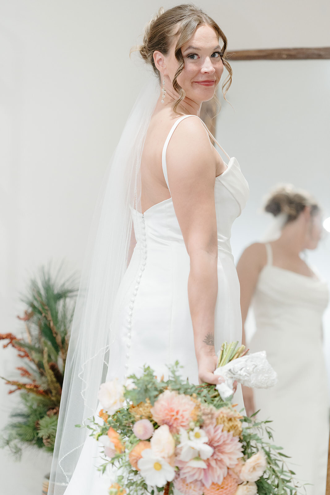 getting ready pictures Stoney Creek Hotel wedding, Lacrosse, WI-84