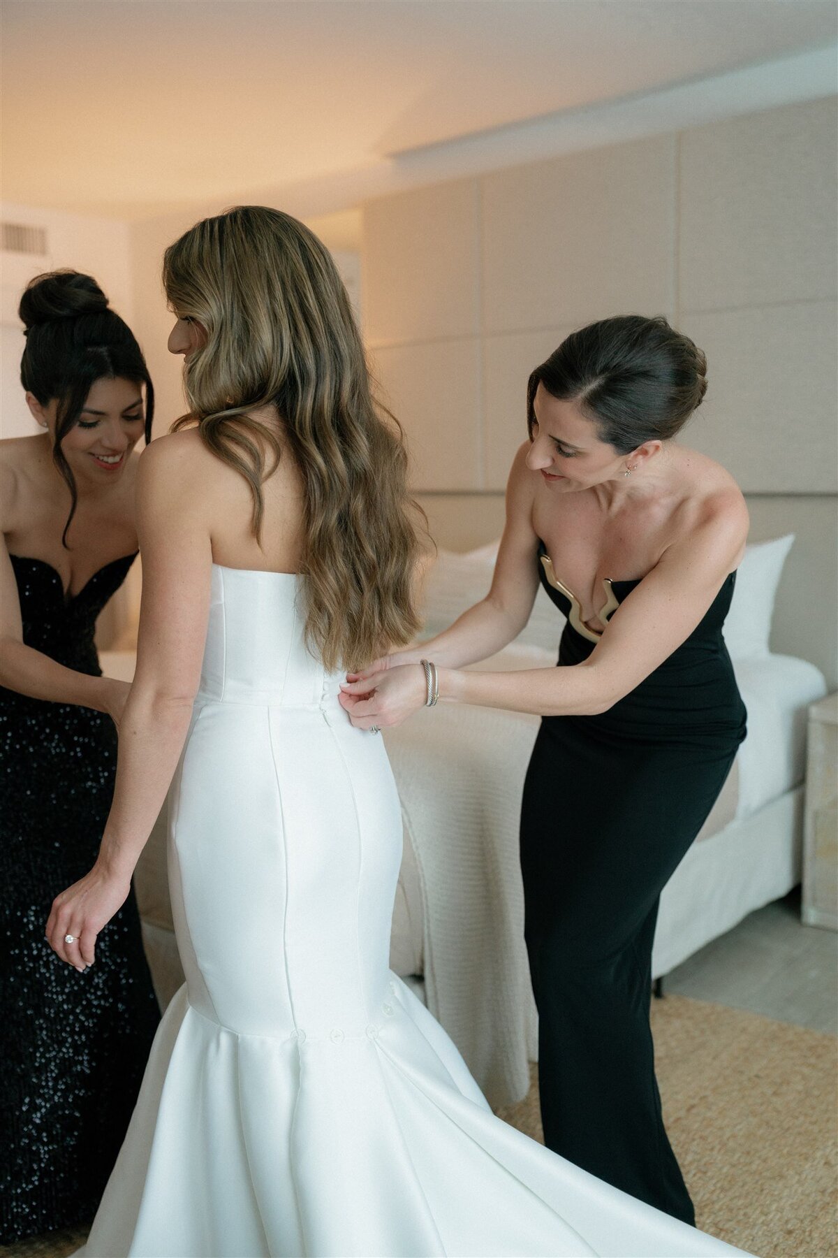 JESSICA RIEKE PHOTOGRAPHY - OLIVIA AND DJ WEDDING - BRIDE PREP-72-2