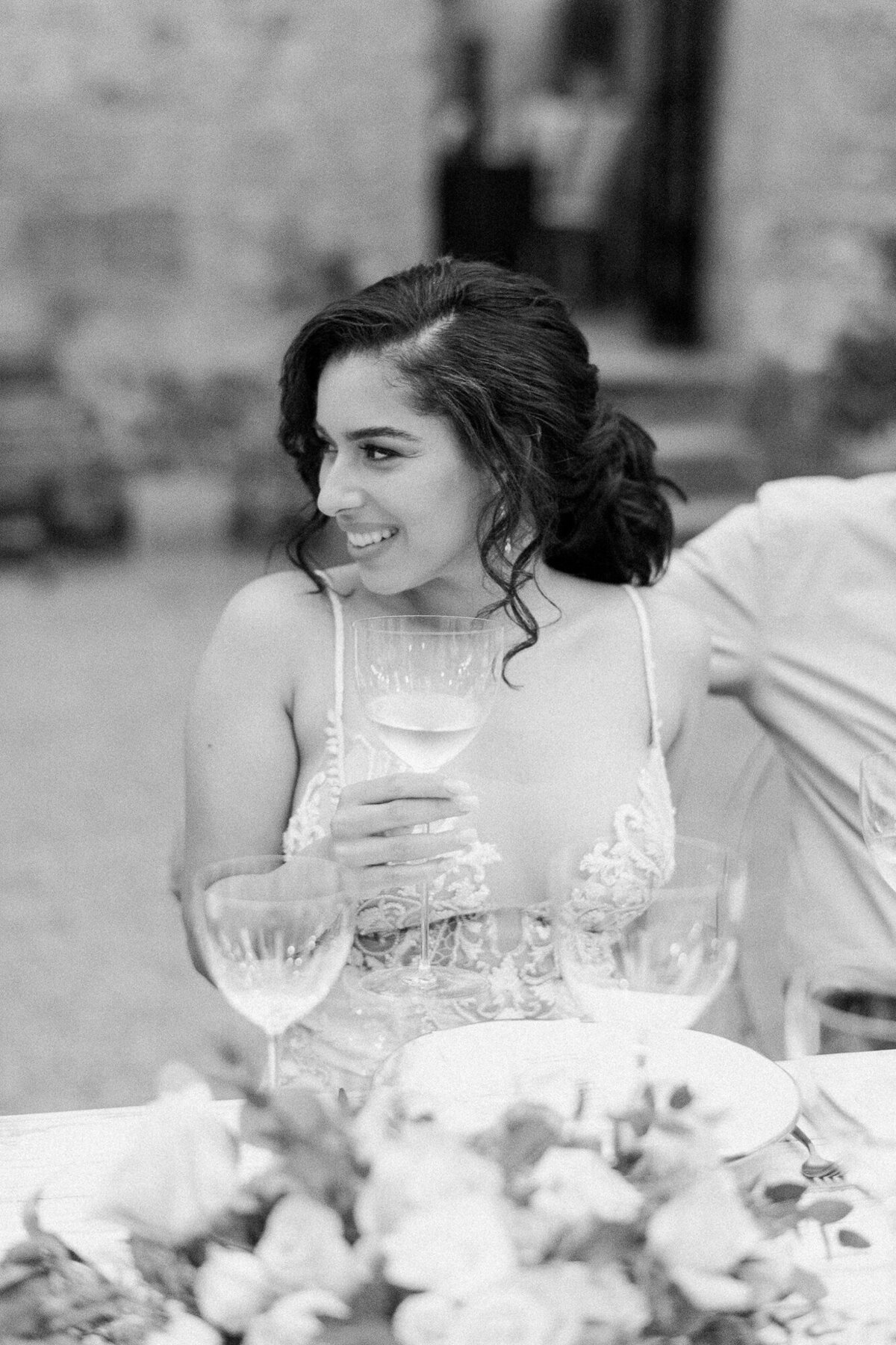 Maïlys Fortune Photography Husband Wife Wedding Weddings Photography France Switzerland Italy Timeless Dreamy Imagery Bilingual French English Destination Weddings Destination Wedding Provence French Riviera Paris Lake Como Tuscany146