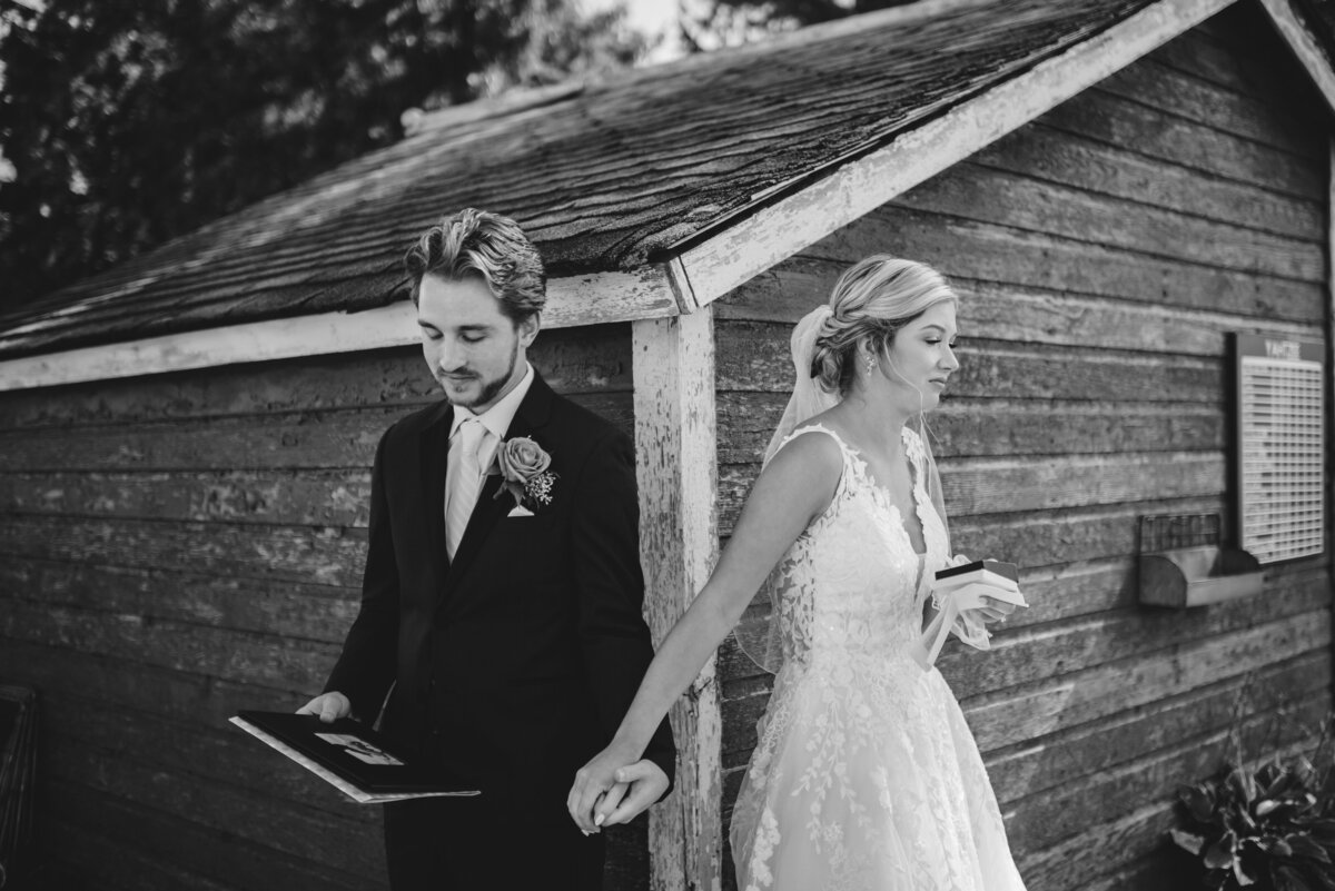 Ashley Durham Photography - Sam and Emma's Wedding at Elderberry Manor in West Bend - Wedding Peeks-10