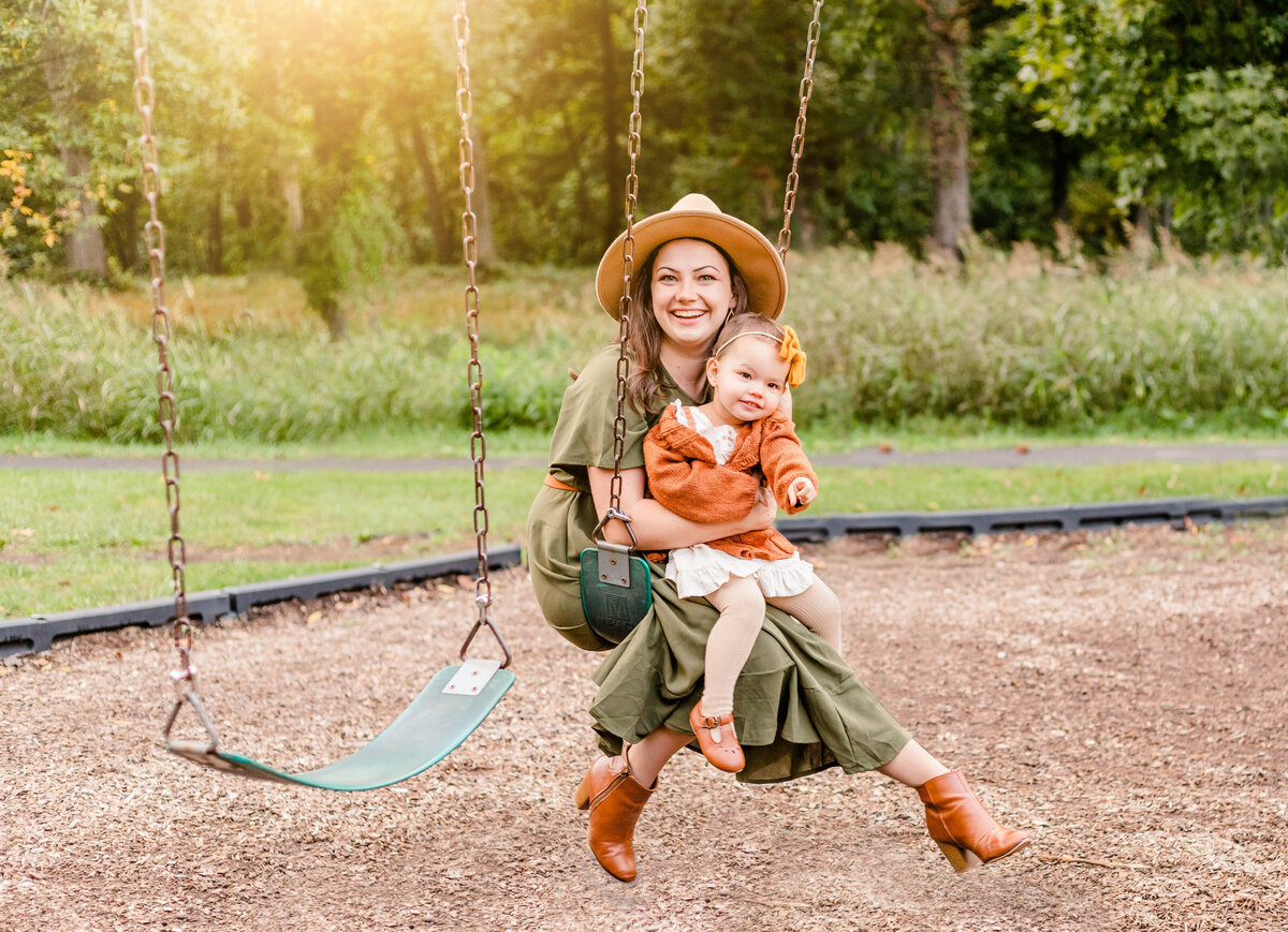 Front Royal Virginia family photographer, family photography, fall family portraits