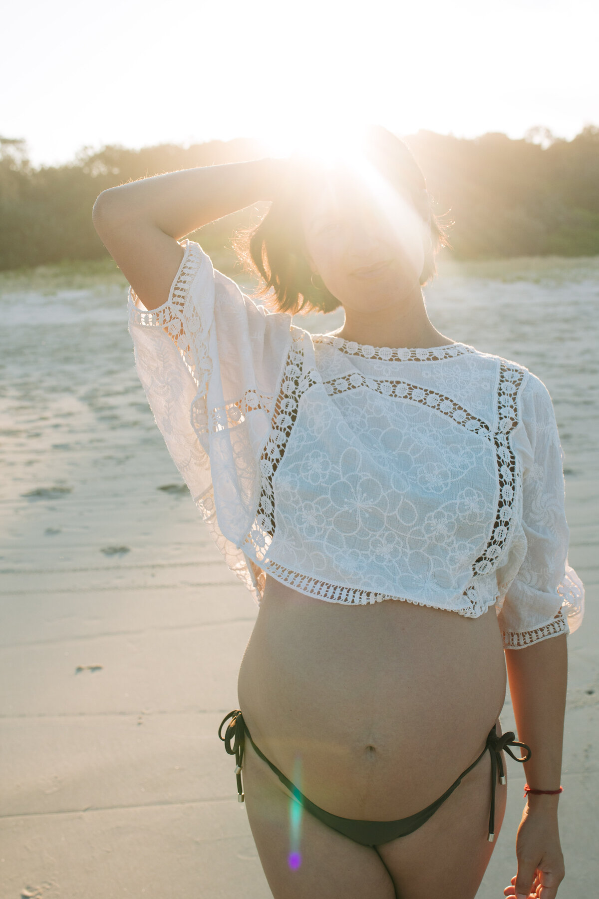 Best-Gold Coast - Maternity -Photographer-sunset-golden-candid-rebecca-rottcher