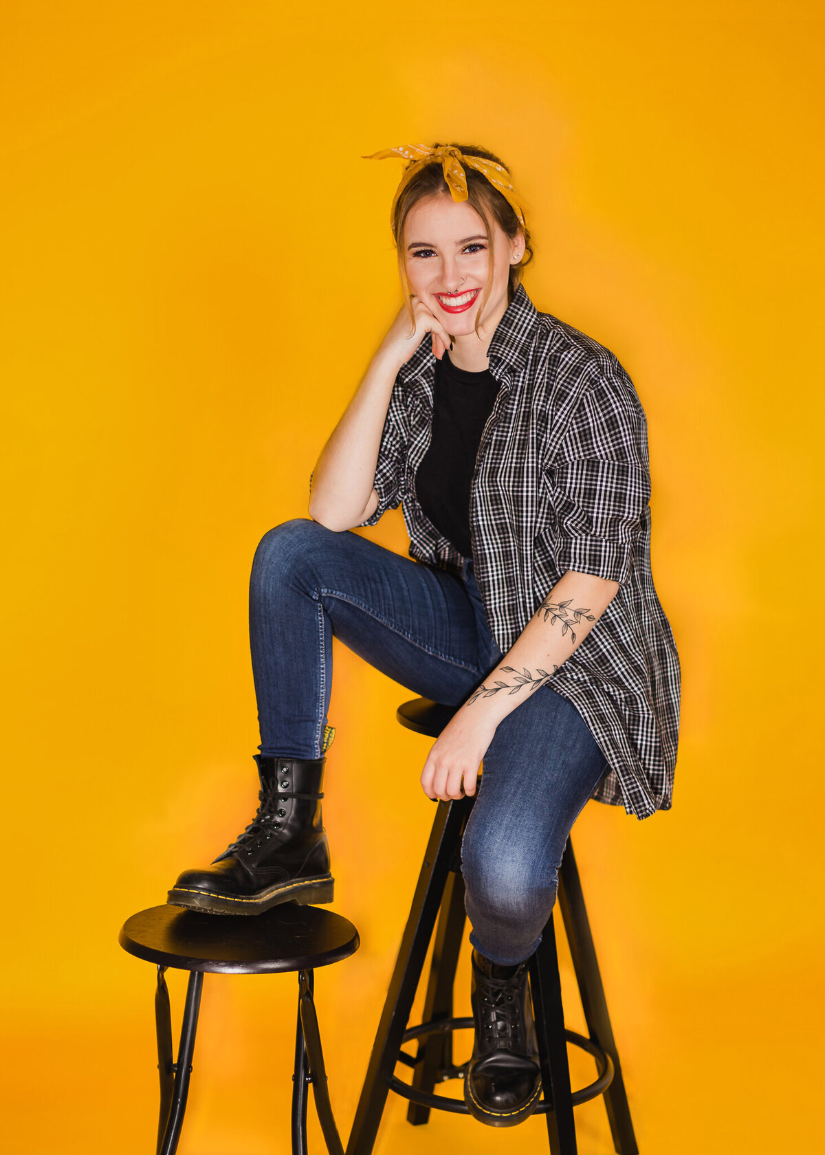 Yellow-Backdrop-studio-portrait