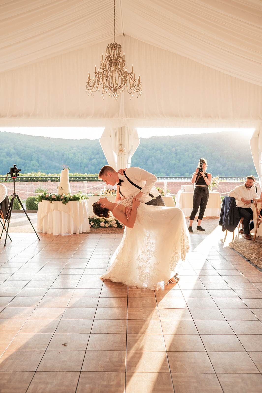 sunset first dance during grandview wedding