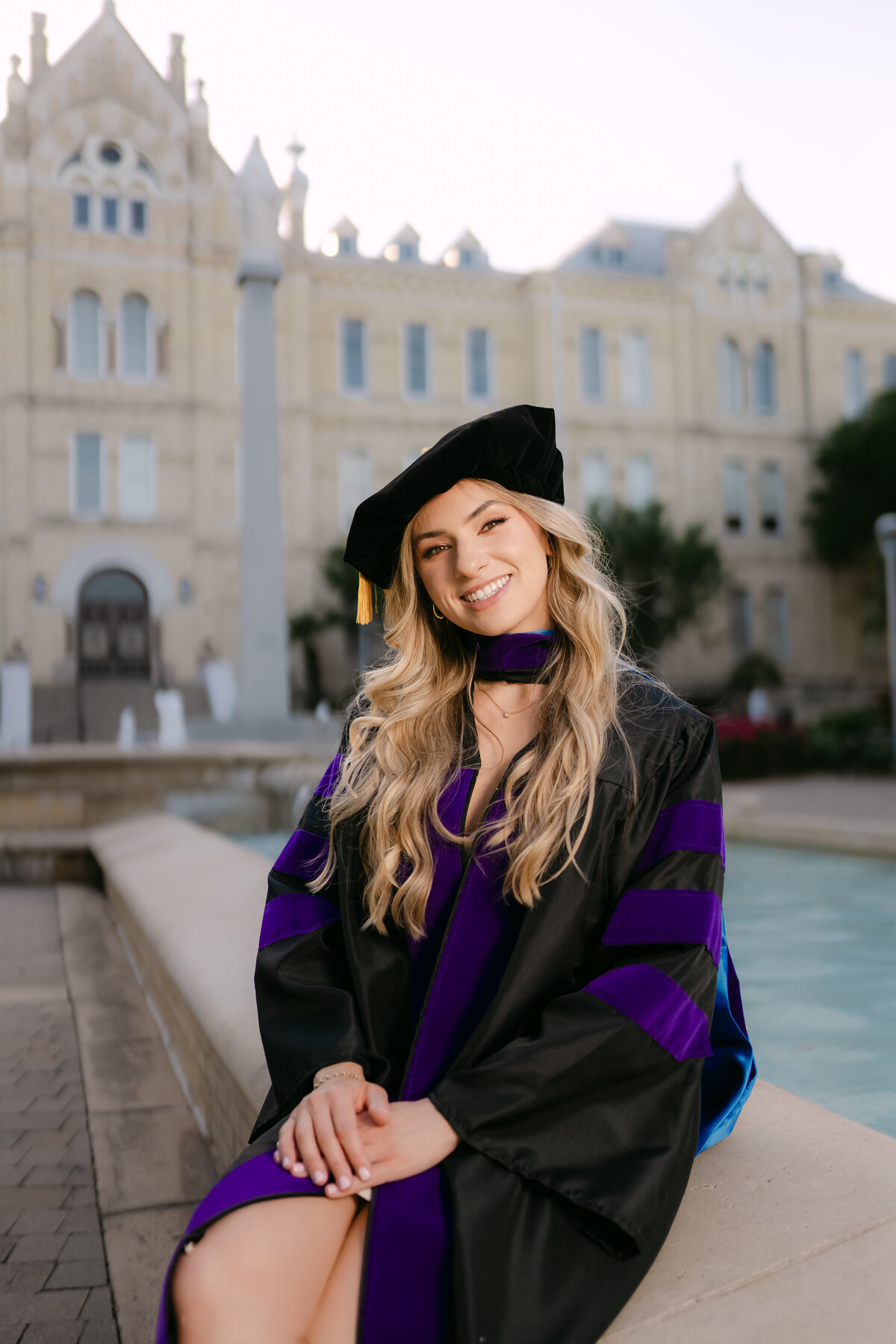Abygail Banks Studios- San Antonio Graduation Photographer St. Marry's31