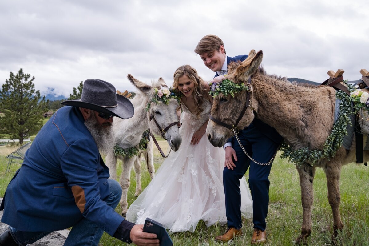 summertime deer creek valley ranch wedding