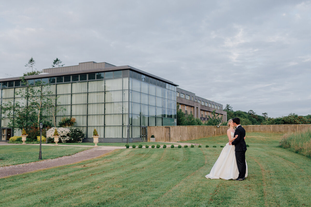 Cork-wedding-photographer-castlemartyr-resort-photos-robyn-brian34