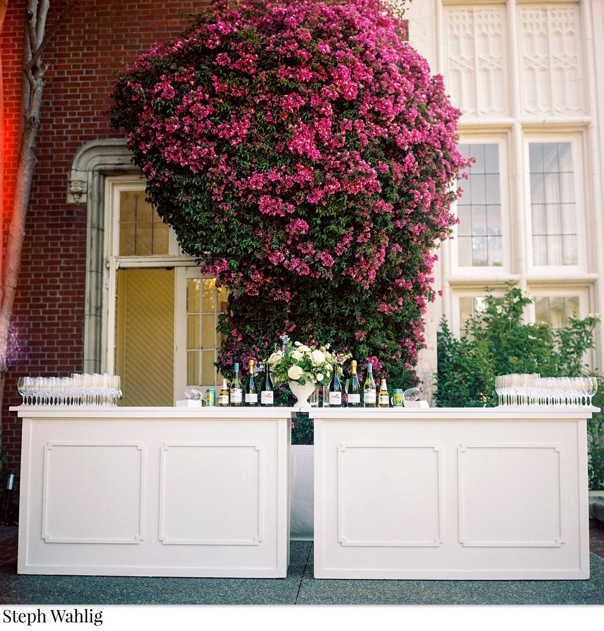 bar, urn arrangements, florist 