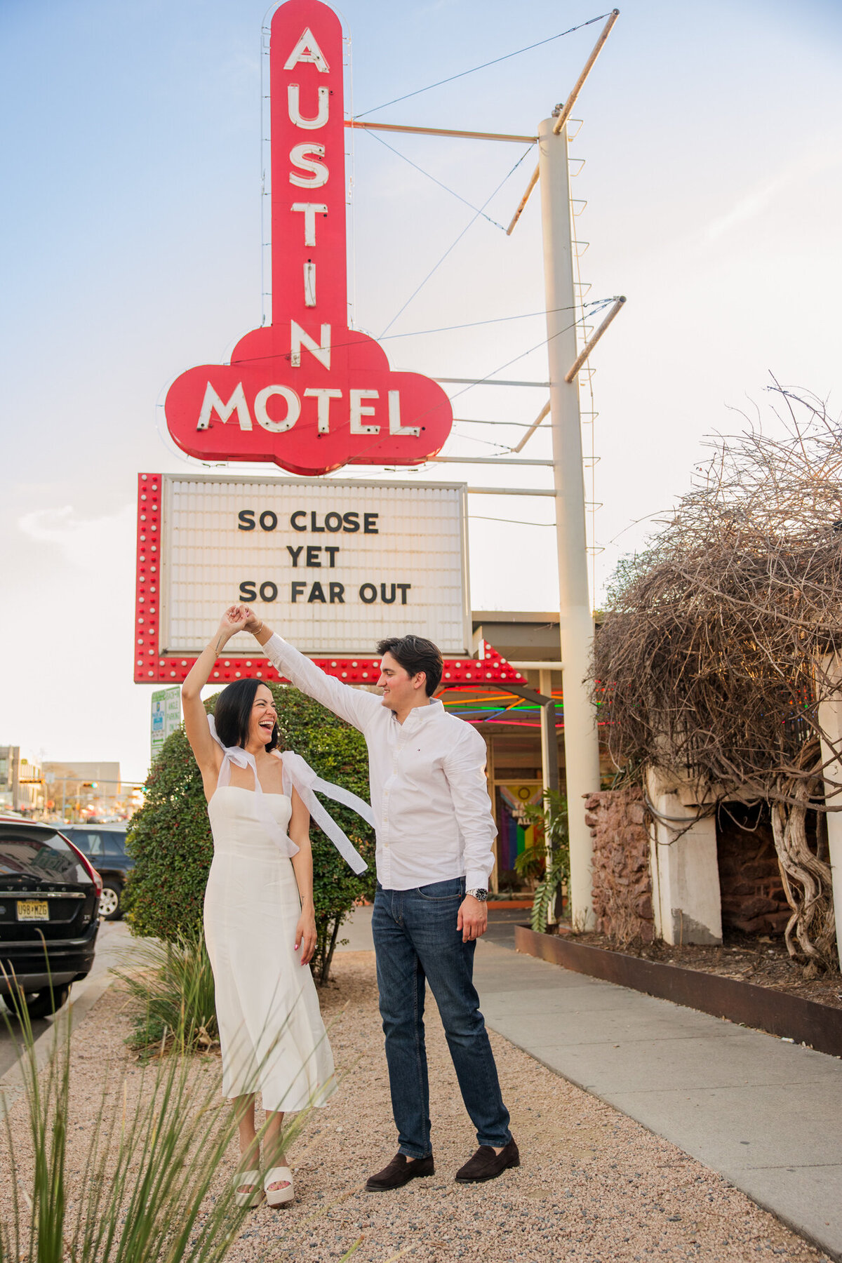 South.Congress.Austin.Texas.Downtown.Engagement.Pictures.HomeSlice.13