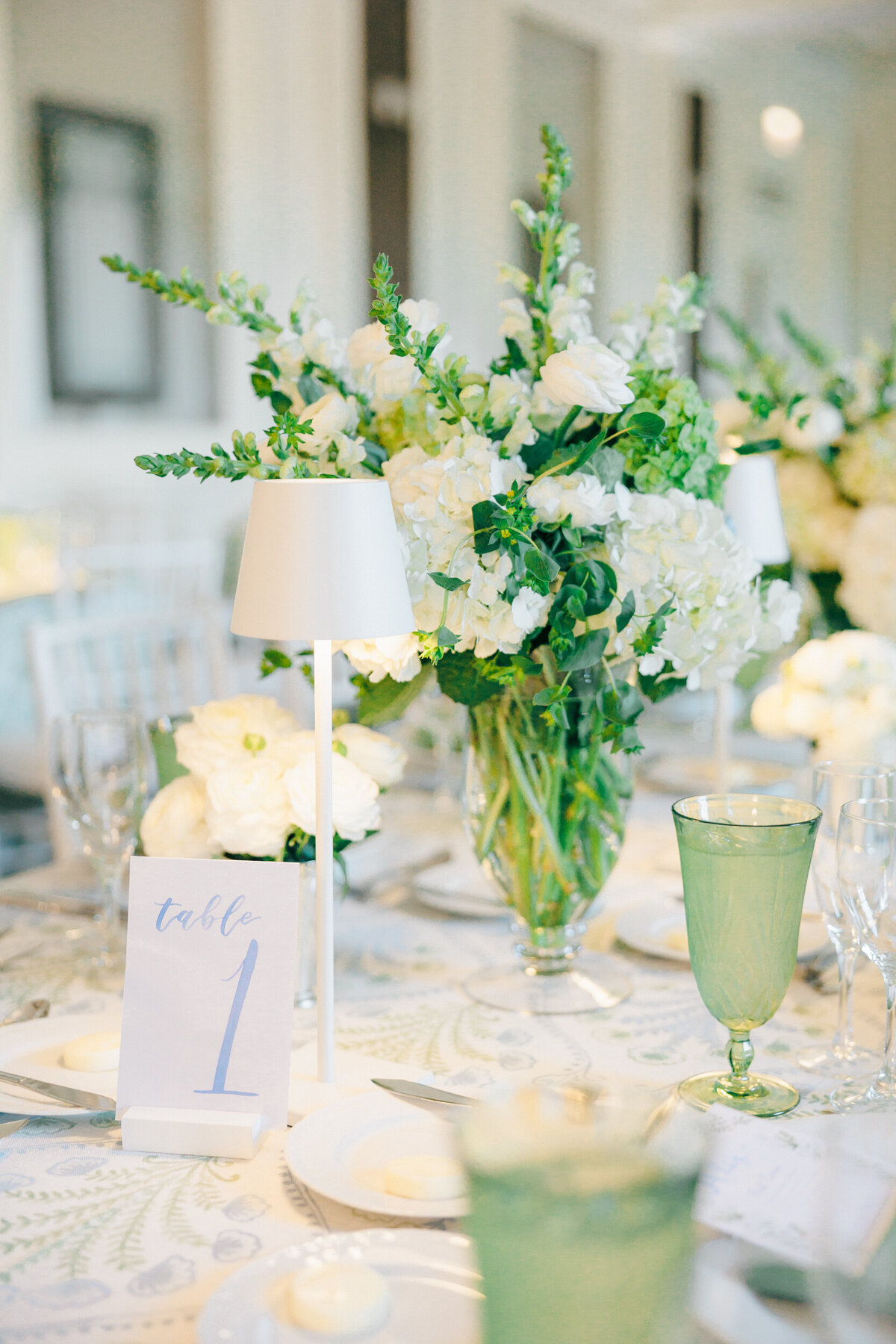 Lexi Benjamin Photography_Reynolds Chicago History Museum Wedding_07.06.24-300