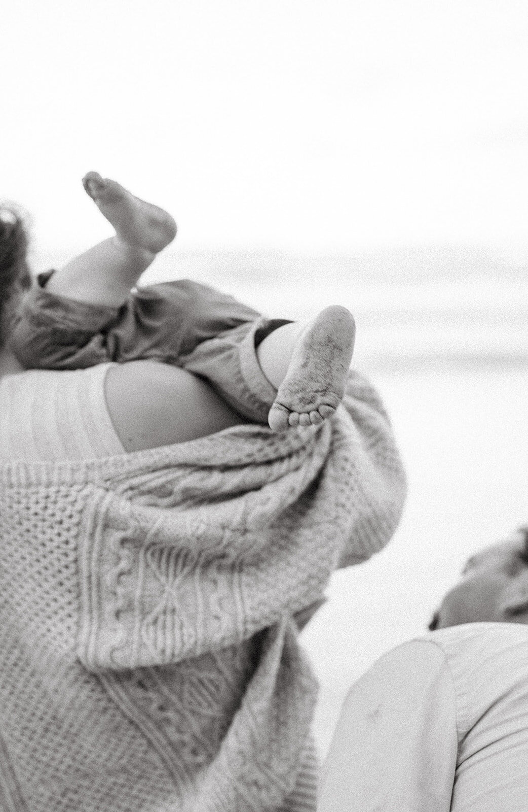 Point-addis-family-photo-session-with-baby-and-dog-Bobby-Dazzler-Photography-42