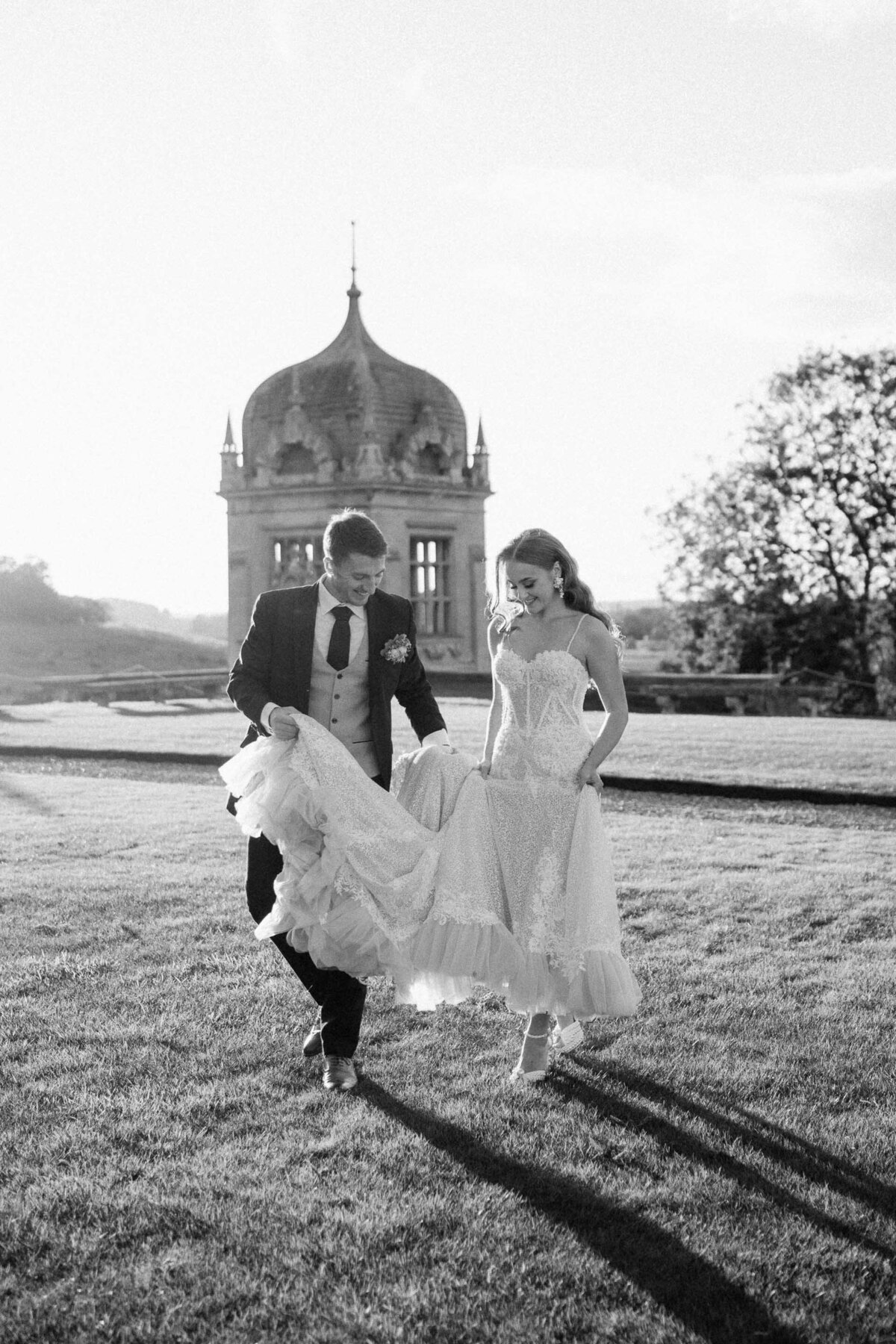 Harlaxton Manor - Wedding Photographer - Laura Williams Photography - WEB - 68