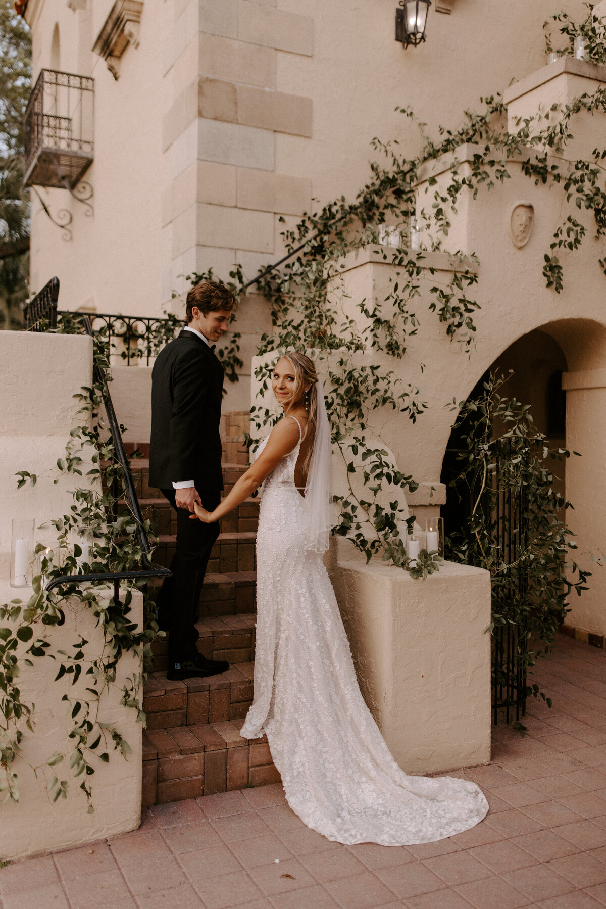 Matt&Mallory-Wedding-Previews-PowelCrosleyEstate-Sarasota-Florida-2024-PHOTOSWITHJILL-59
