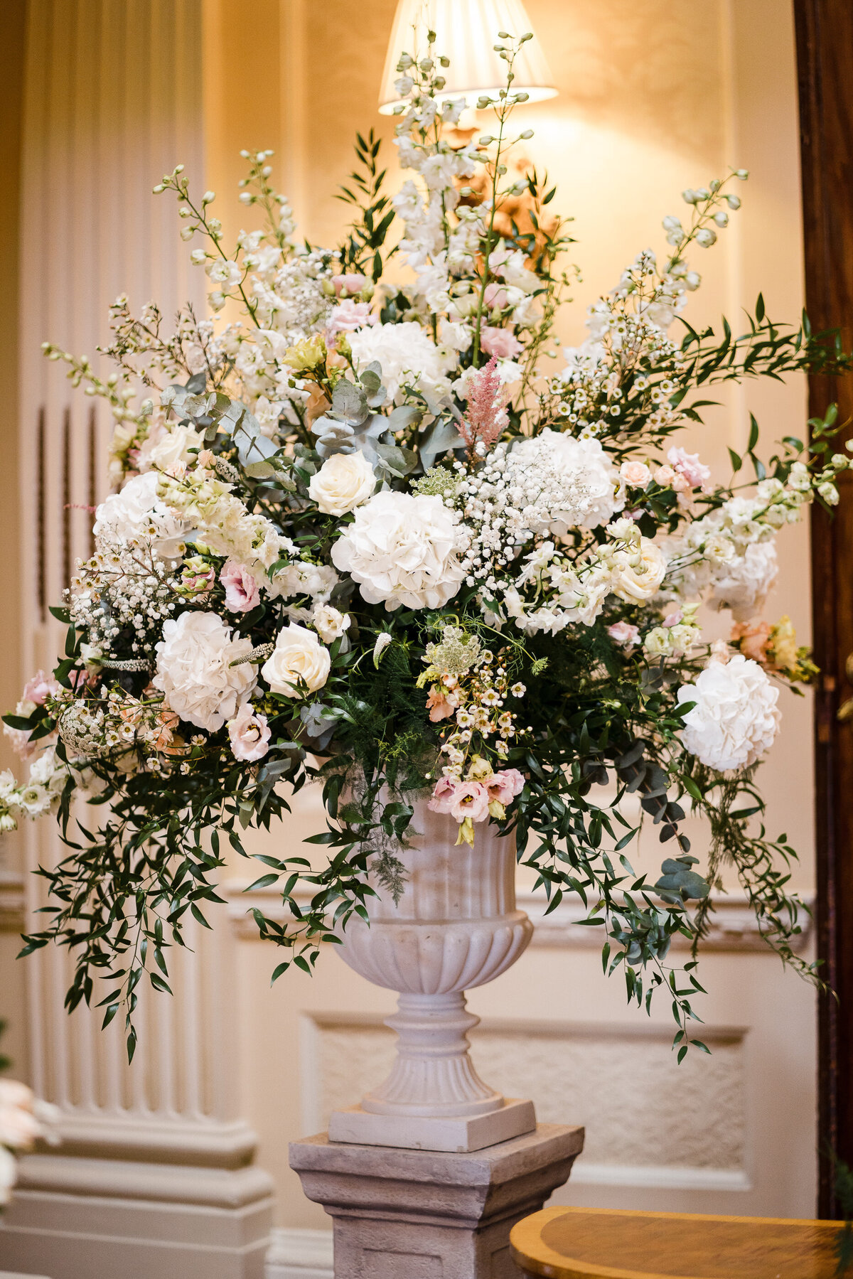 hedsor-house-italian-theme-wedding-photography-7